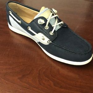Brand new Sperry Songfish 9.5